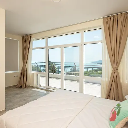 Casa Lulu Sea View Villa